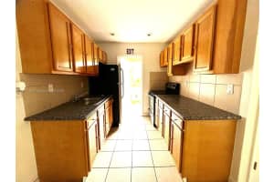 608 Sw 16th Ave 1 Fort Lauderdale, FL 33312 - MLS#A11913195