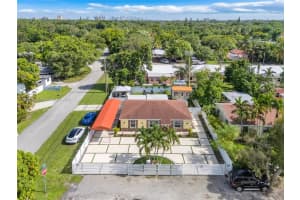 302 Nw 100th St, Miami 302 Nw 100th St, Miami