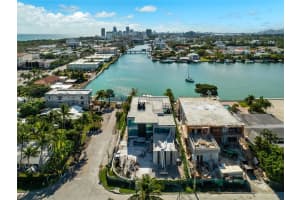 600 88th St, Surfside, FL 33154, - MLS#A11913206