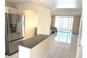 8901 Sunrise Lakes Blvd 204 Sunrise, FL 33322 - MLS#A11913220