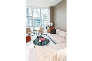 851 NE 1st Ave #1811, Miami, FL 33130, - MLS#A11913223