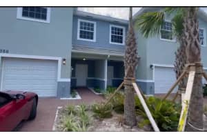 1350 Crystal Way 101 Delray Beach, FL 33444 - MLS#A11913230