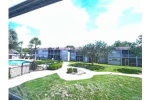7320 Nw 85th Ct 205, Tamarac