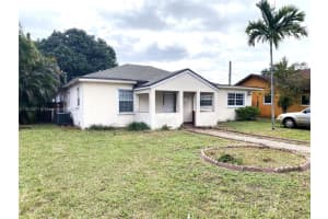 750 Se 3rd Pl, Hialeah 750 Se 3rd Pl, Hialeah