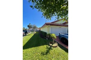 19065 Nw 85th Ct Hialeah, FL 33015 - MLS#A11913275