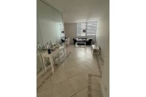 5055 Collins Ave 9a, Miami Beach 5055 Collins Ave 9a, Miami Beach