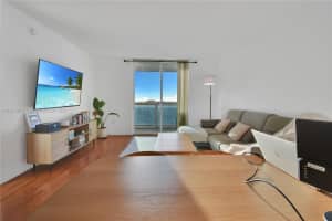 1800 N Bayshore Dr 2604 Miami, FL 33132 - MLS#A11913323