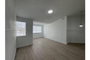 18344 NW 68th Ave APT K, Hialeah, FL 33015, - MLS#A11913343