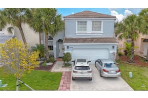 1374 NW 159th Ave, Pembroke Pines, FL 33028, - MLS#A11913371