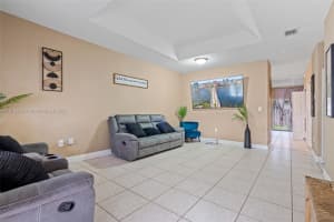 211 Sw 15th Ter Homestead, FL 33030 - MLS#A11913395