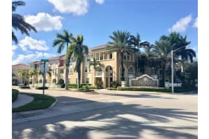 8999 Nw 107th Ct 213-1, Doral