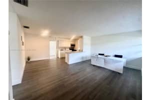 9040 Nw 26th Pl Sunrise, FL 33322 - MLS#A11913414