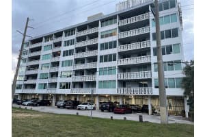 8233 Harding Ave APT 305, Miami Beach, FL 33141, - MLS#A11913420