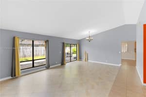 8551 NW 53rd Ct, Lauderhill, FL 33351, - MLS#A11913425