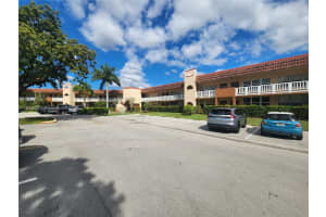 8851 Sunrise Lakes Blvd 213, Sunrise 8851 Sunrise Lakes Blvd 213, Sunrise