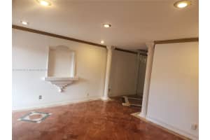 8851 Sunrise Lakes Blvd 213 Sunrise, FL 33322 - MLS#A11913428