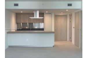 1000 Brickell Plaza 4914, Miami