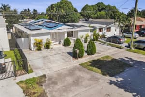 311 E 51st St Hialeah, FL 33013 - MLS#A11913479