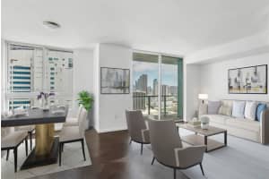 1900 N Bayshore Dr 2919, Miami