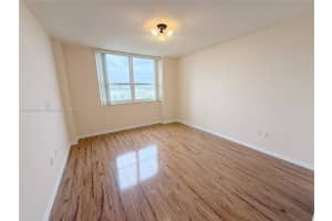 19501 W Country Club Dr APT 912, Aventura, FL 33180, - MLS#A11913490