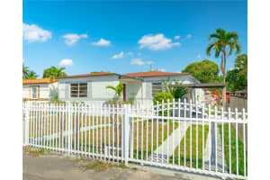 467 SE 3rd St #1, Hialeah, FL 33010, - MLS#A11913501