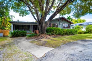 6551 Sw 75th Ter, South Miami