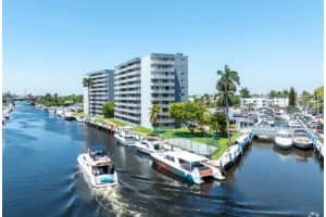 1800 Nw 24th Ave 420, Miami