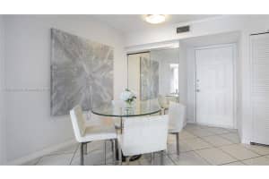 1621 Bay Rd 606 Miami Beach, FL 33139 - MLS#A11913504