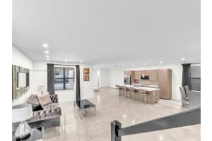 10250 NW 76th Terrace, Doral, FL 33178, - MLS#A11913581