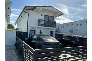 717 Tamiami Canal Rd Miami, FL 33144 - MLS#A11913641