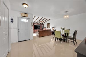 6949 Sw 109th Pl Miami, FL 33173 - MLS#A11913667