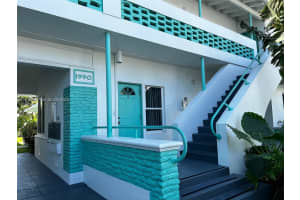 1990 Bay Dr APT 17, Miami Beach, FL 33141, - MLS#A11913668