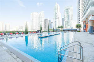 50 Biscayne Blvd 508, Miami