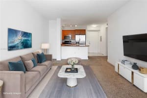 1830 Radius Dr APT 718, Hollywood, FL 33020, - MLS#A11913720