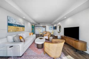 90 Edgewater Dr 1124 Coral Gables, FL 33133 - MLS#A11913724