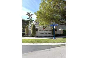 10802 Nw 84th Ln 10802 Doral, FL 33178 - MLS#A11913728