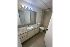 B, 8290 Lake Dr APT 146, Doral, FL 33166, - MLS#A11913729