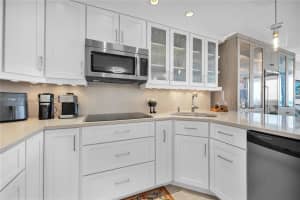 5601 Collins Ave 903 Miami Beach, FL 33140 - MLS#A11913736