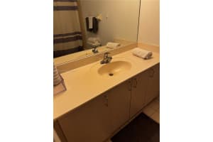 185 Se 14th Ter 1812 Miami, FL 33131 - MLS#A11913752