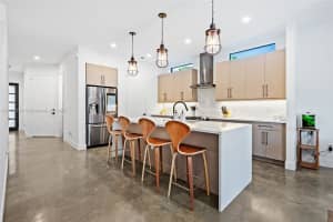 1226 Ne 11th Ave Fort Lauderdale, FL 33304 - MLS#A11913770