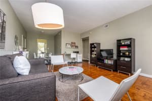 350 S Shore Dr APT 7, Miami Beach, FL 33141, - MLS#A11913783