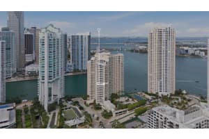 888 Brickell Key Dr 1903 Miami, FL 33131 - MLS#A11913808