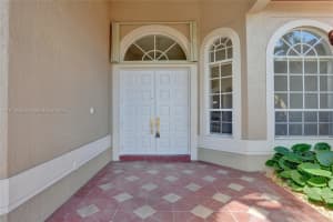 2553 Jardin Mnr Weston, FL 33327 - MLS#A11913833