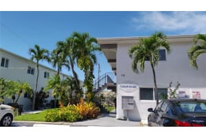 715 Ne 2nd Ave 203 Fort Lauderdale, FL 33304 - MLS#A11913885