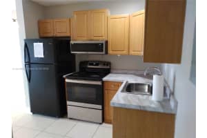 715 Ne 2nd Ave 203 Fort Lauderdale, FL 33304 - MLS#A11913885