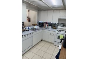 17911 NW 68th Ave APT P102, Hialeah, FL 33015, - MLS#A11913886