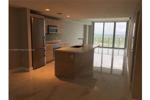 16385 Biscayne Blvd 3003 North Miami Beach, FL 33160 - MLS#A11913906