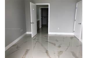 16385 Biscayne Blvd 3003 North Miami Beach, FL 33160 - MLS#A11913906