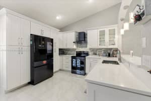 9353 Cove Point Cir Boynton Beach, FL 33472 - MLS#A11913916