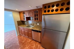 King Cole Condominium, 900 Bay Dr APT 419, Miami Beach, FL 33141, - MLS#A11913941